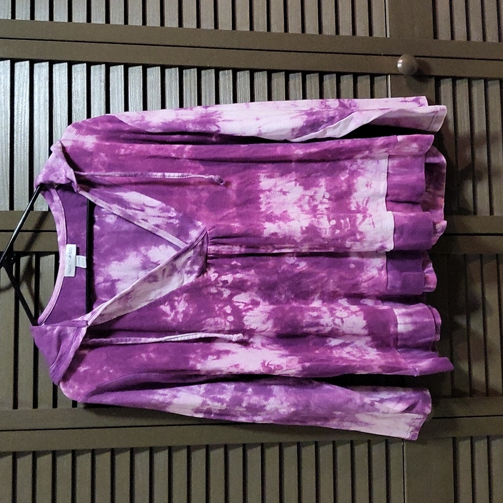 Purple tie died top with a deep V-neck and hood